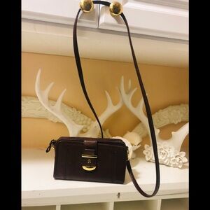 Elegant Brown Leather Crossbody Bag